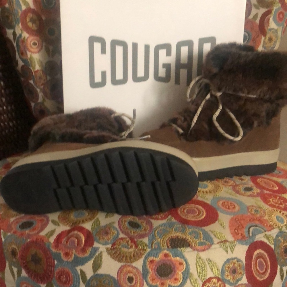 Cougar brown suede and fur waterproof snow boots